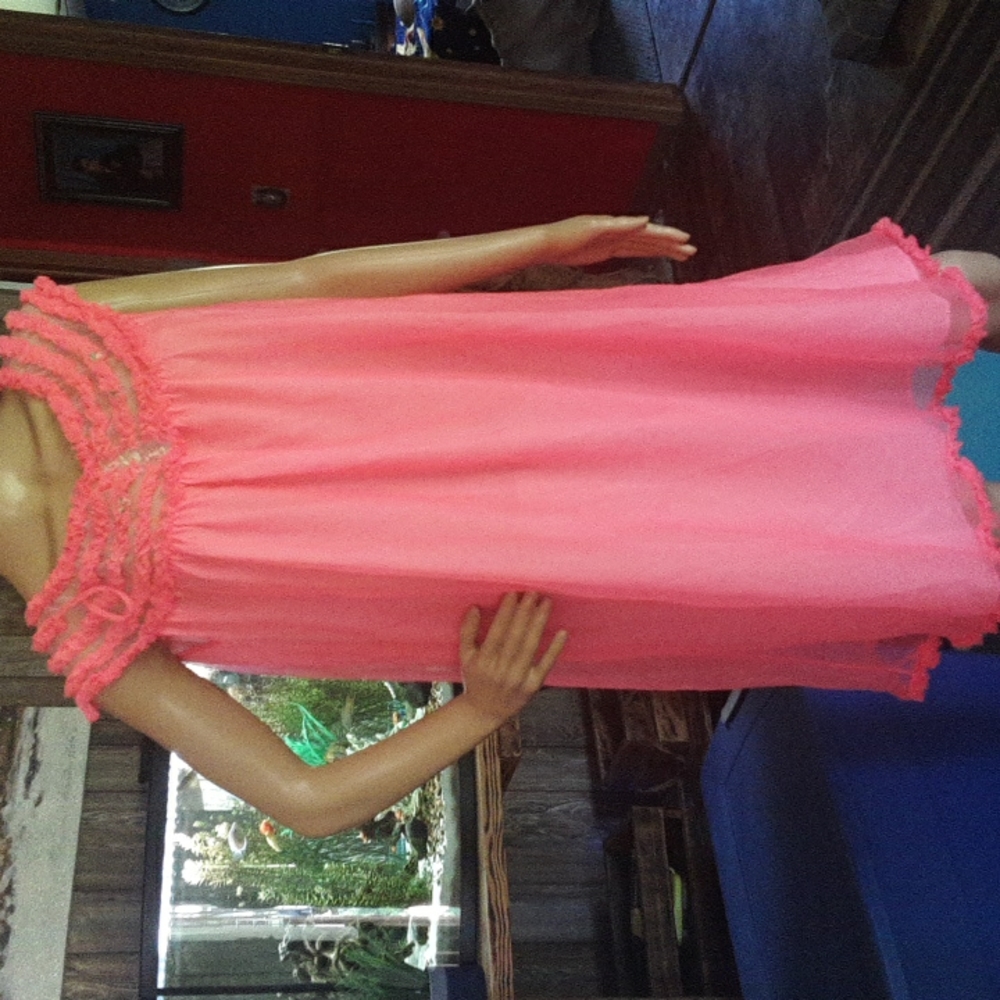 Vintage 60s-70s Nightgown Nightie